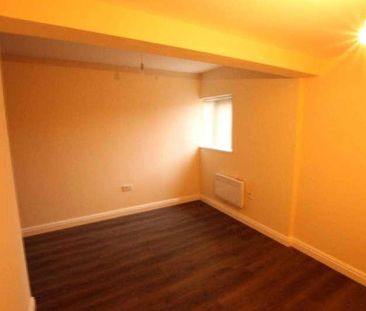 Walsall Road, Wednesbury, WS10 - Photo 4