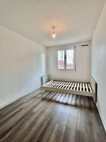Location Appartement 4 pièces 92m² TROYES 10000 - Photo 4