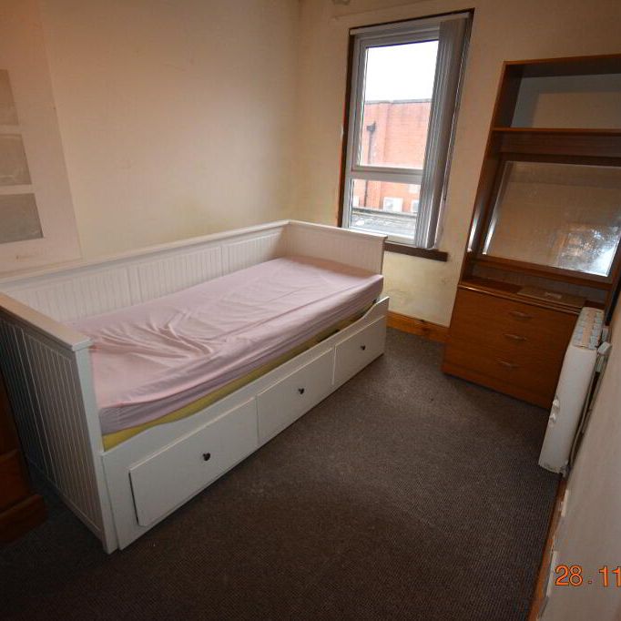 31b Thomas Street, Ballymena, BT43 6AU - Photo 1