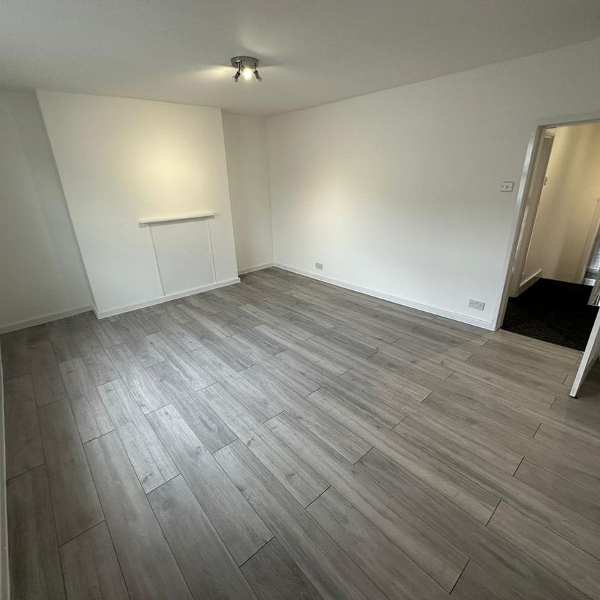 3 Bed Flat, St. Mary Street, SO14 - Photo 1