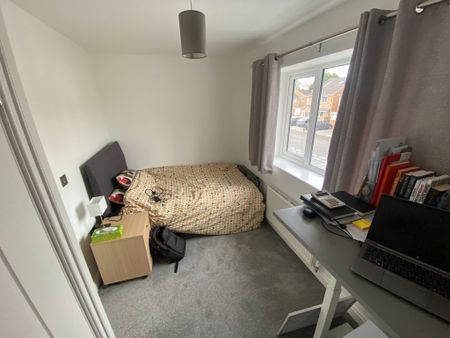 Winds Point, Stourbridge, Hagley - Photo 3