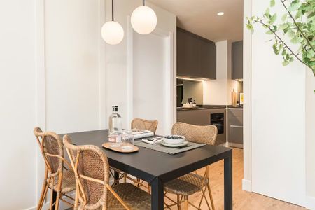 Calle de la Farmacia, Madrid, Community of Madrid 28004 - Photo 4