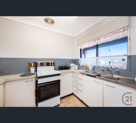 5/6 Leslie Street, Dudley Park, WA 6210 - Photo 2