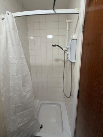 ONE BEDROOM FLAT - Photo 4