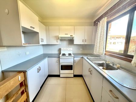 Home For Rent - Photo 3