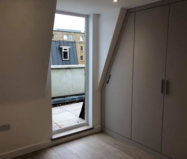 1 Bed Flat, Britton Street, EC1M - Photo 4
