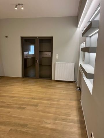 Διαμέρισμα για ενοικίαση Άγιος Γεράσιμος (Άσσος-Λεχαίο) - Photo 2