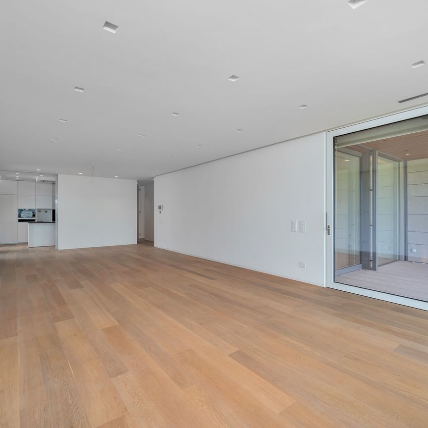 LUSSUOSO 4,5 LOCALI CON GIARDINO - Photo 1