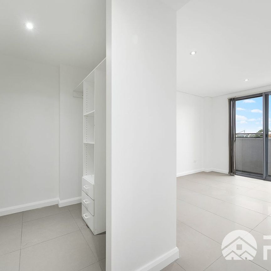 17/20-24 Sorrell St PARRAMATTA - Photo 1