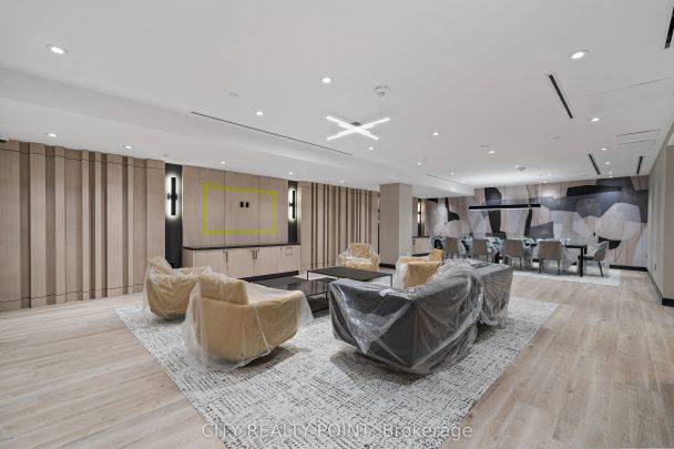 664 Spadina Avenue #216 - Photo 1