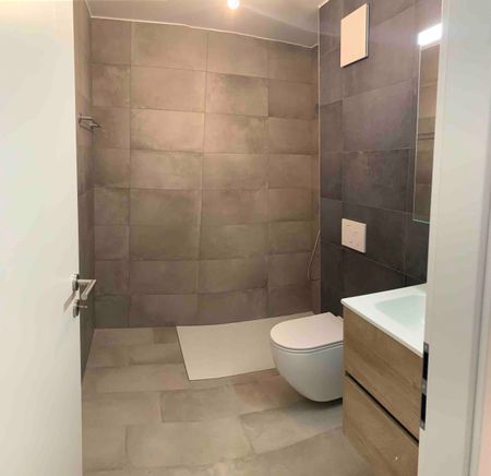 New 3.5-room apartment on the 1st floor, bright with view - Foto 4