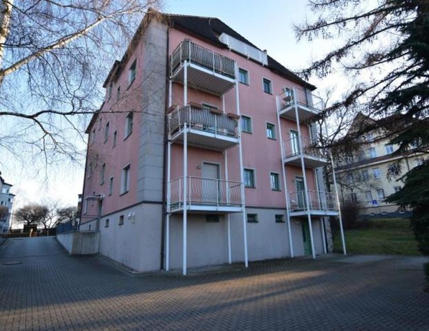 Wohnung 36m2, 1OG, Balkon, Badewanne, Viel Licht, Nähe Klinikum. - Foto 1