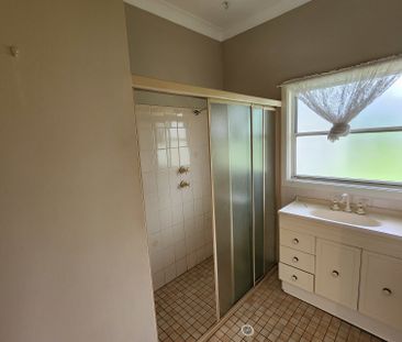 Centrally Located - Photo 6