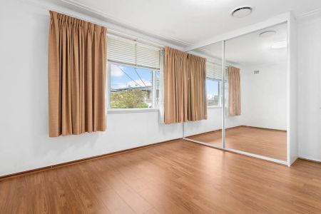 Family Comfort in Greenacre - Photo 3