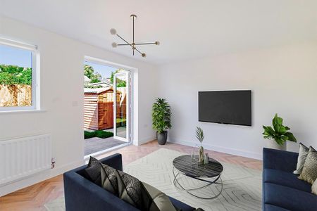 2 bedroom semi-detached house to rent - Photo 2