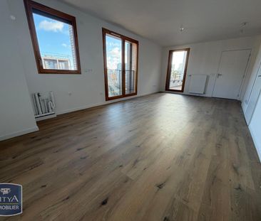 Location Appartement 3 pièces 58m² NANTERRE 92000 - Photo 2