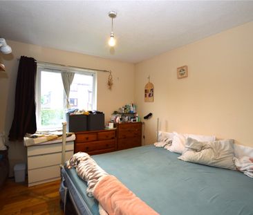 Gilpin Close, Mitcham, Merton, CR4 - Photo 2