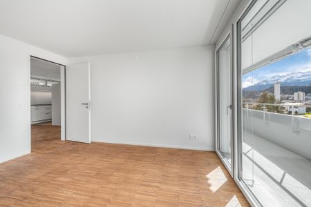 Urban wohnen im Herzen von Emmen – moderne 2.5-Zimmer-Wohnung mit B... - Photo 2