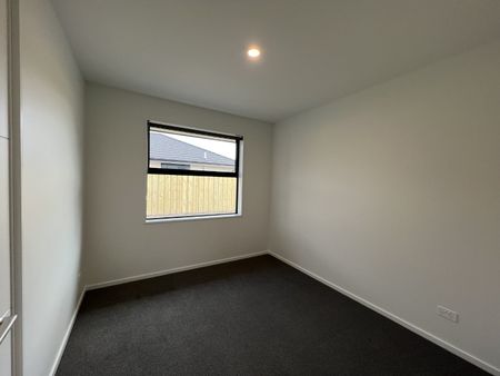 16 Verstappen Drive, Rolleston - Photo 2
