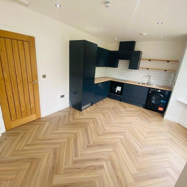 1 bedroom flat to rent - Photo 1