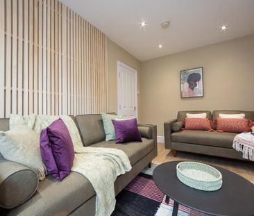 5 bedroom terraced house to rent - Photo 2