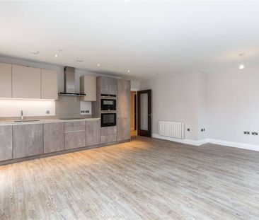Contemporary two bedroom apartment in a modern development at the e... - Photo 4