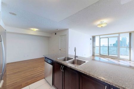 For Lease - 19 Grand Trunk Crescent Unit# 3315, Toronto, Ontario - Photo 2