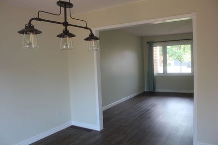 For Lease - 16 Rosenfeld Drive, Barrie, Ontario - Photo 5