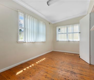THREE BEDROOM HOME - Photo 2
