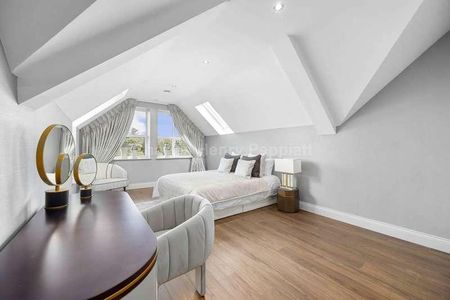 Marlborough Drive, Bushey, WD23 - Photo 5