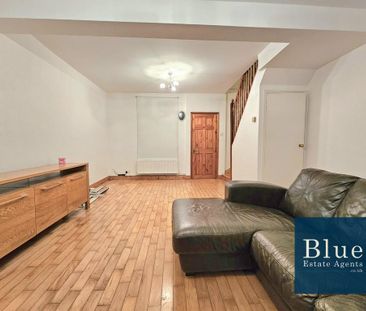 2 bedroom terraced house to rent - Photo 3