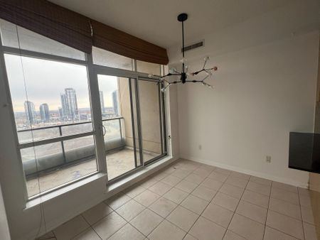 For Lease - 220 Forum Drive Unit# 1904 (PH104), Mississauga, Ontario - Photo 5