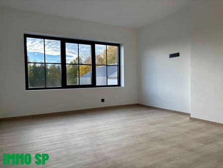 Ruime gezinswoning te huur — 5 slaapkamers & heerlijke buitenruimte - Foto 2