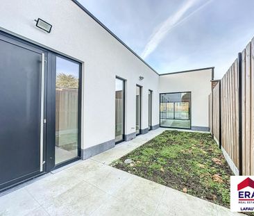 Gerenoveerde woning in Oostrozebeke - Photo 6