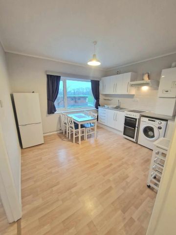 1 Bed Flat, Brantingham Road, M16 - Photo 5