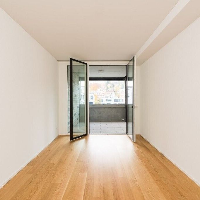 Ein glücklicher Wohnungsstart - Photo 1