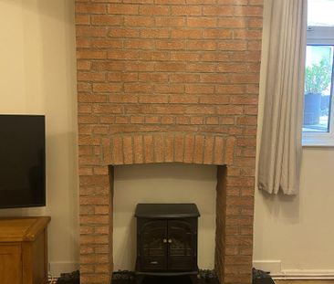 2 bedroom ground floor flat to rent - Photo 3