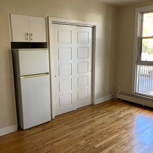 1 1/2 rénové à Dorval près des services - Photo 2