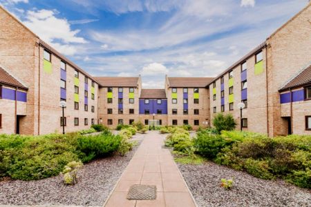 Dual Occupancy En-Suite Room - Photo 2