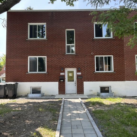 5 1/2 Renove à Saint -Laurent - Photo 1