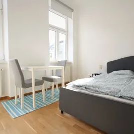 Moderne, schön eingerichtete 1-Zimmer-Wohnung! Kurzzeitvermietung! - Photo 1