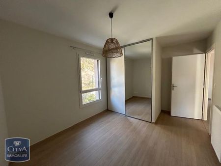 Location Maison 4 pièces 88m² PONT DE CHERUY 38230 - Photo 4