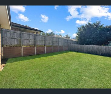 1/4 Radmila Court, Bellbird Park, Qld 4300 - Photo 1