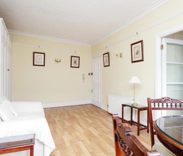 studio property to let - Photo 4