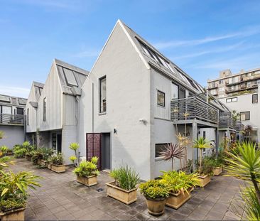 22/57 Mallett Street, Camperdown NSW 2050 - Townhouse For Rent | Do... - Photo 2