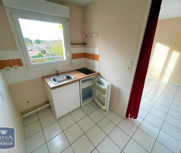 Location Appartement 2 pièces 47m² CHOLET 49300 - Photo 6