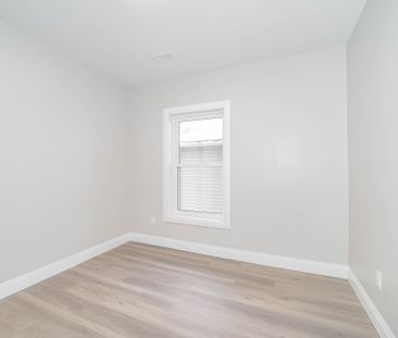 For Lease - 35 St George Street Unit# 2, Brantford, Ontario - Photo 6
