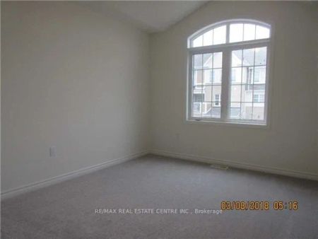 Property For Lease | W9263236 - Photo 4