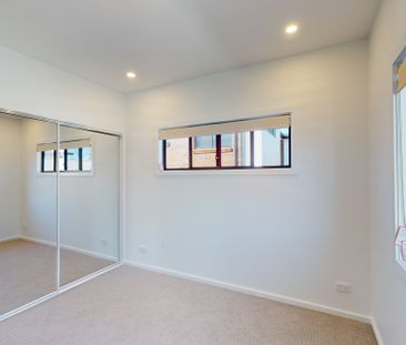 2/45 Moira Street, Adamstown NSW 2289 - Photo 3