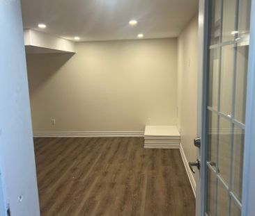 For Lease - 43 Gartshore Drive, Whitby, Ontario - Photo 6